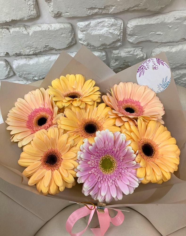 Букет цветов из: Герберы в Нюрбе