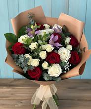 Букет цветов из:  Розы и Альстромерии #REPLACE_PRED# Нюрбе