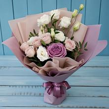 Букет цветов из:  Розы и Лизиантусы #REPLACE_PRED# Нюрбе