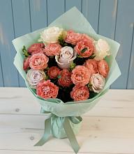 Букет цветов из:  Розы в Нюрбе