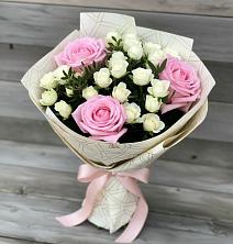 Букет цветов из:  Розы в Нюрбе
