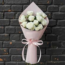 Букет цветов из:  Розы #REPLACE_PRED# Нюрбе