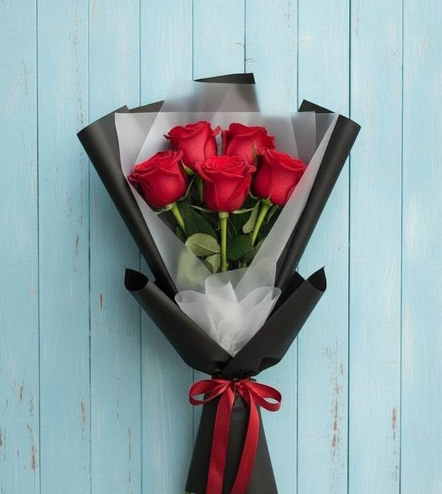 Букет цветов из: Розы в Нюрбе