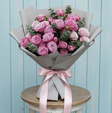 Букет цветов из:  Розы в Нюрбе